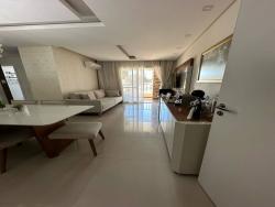 Apartamento para Venda em São José dos Campos - 2
