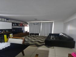 Apartamento para Venda em São José dos Campos - 2