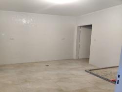 Casa para Venda em São José dos Campos - 4