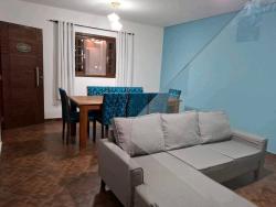 Casa para Venda em São José dos Campos - 3