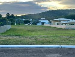 Terreno em condomínio para Venda em Jambeiro - 4