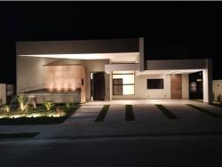 Casa em condomínio para Venda em São José dos Campos - 2