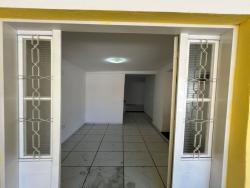 Casa para Venda em São José dos Campos - 5