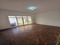 Casa para Venda em São José dos Campos - 2