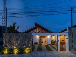 Casa para Venda em Caraguatatuba - 5