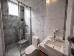 Apartamento para Venda em Caraguatatuba - 4