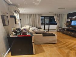 Apartamento para Venda em São José dos Campos - 2