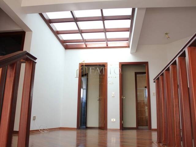 Casa para Venda em São José dos Campos - 4