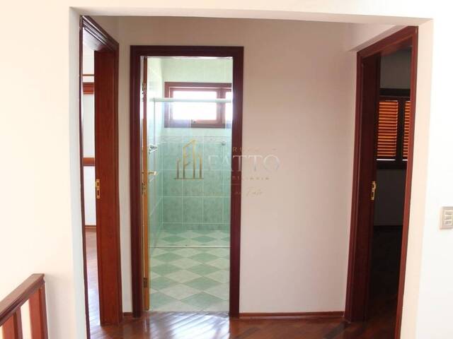 Casa para Venda em São José dos Campos - 5