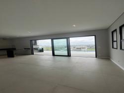 Casa para Venda em São José dos Campos - 4