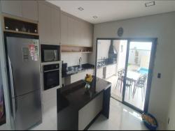 Casa em condomínio para Venda em Caçapava - 4