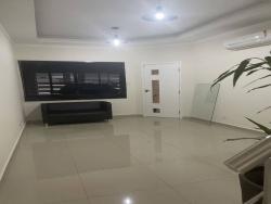 Casa para Venda em São José dos Campos - 3