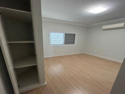Casa em condomínio para Venda em São José dos Campos - 4