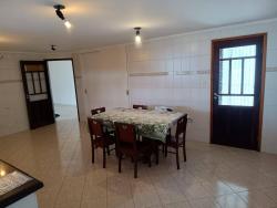 Casa para Venda em São José dos Campos - 4