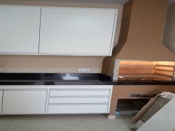 Casa para Venda em São José dos Campos - 4