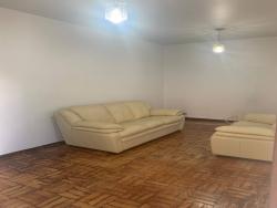 Casa para Venda em São José dos Campos - 3