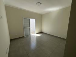 Casa para Venda em São José dos Campos - 4