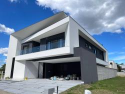 Casa em condomínio para Venda em São José dos Campos - 2