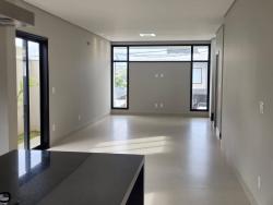 Casa em condomínio para Venda em São José dos Campos - 2
