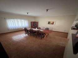 Casa para Venda em São José dos Campos - 3