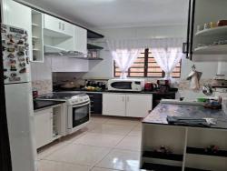 Casa para Venda em São José dos Campos - 5