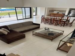 Casa em condomínio para Venda em São José dos Campos - 2