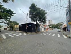 Casa para Venda em São José dos Campos - 3