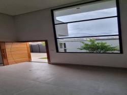 Venda em Loteamento Villa Branca - Jacareí