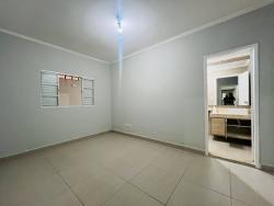 Casa para Venda em São José dos Campos - 3