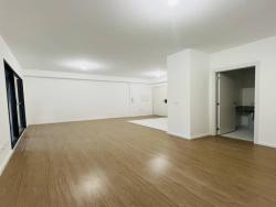Apartamento para Venda em São José dos Campos - 2