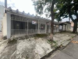 Casa para Venda em São José dos Campos - 4