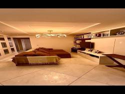 Apartamento para Venda em São José dos Campos - 2
