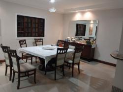 Casa para Venda em São José dos Campos - 2